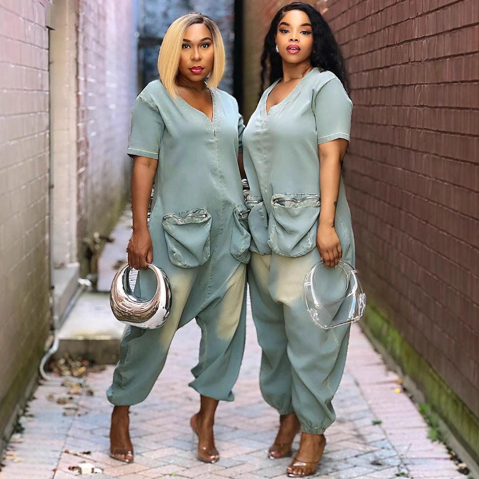 Fashionable and personalized with large pockets, washed denim overall pants by eprolo