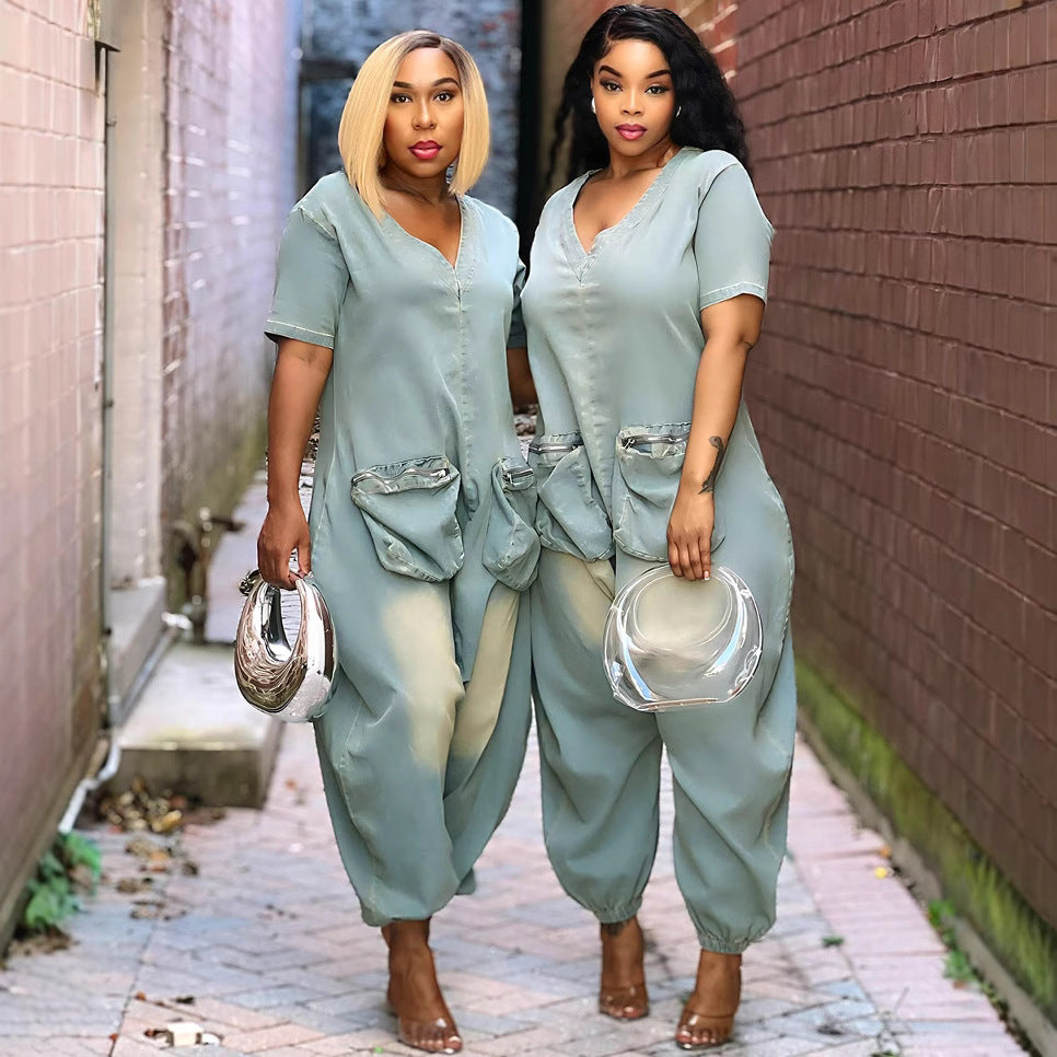 Fashionable and personalized with large pockets, washed denim overall pants by eprolo