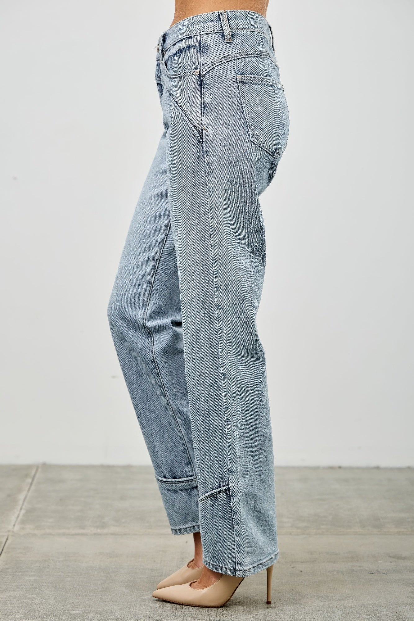 Mid Rise Straight With Piping by Royal Closet